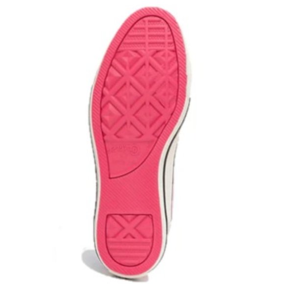 EUC CTAS Classic High Top in White/Red/Blue/Purple (Jr. 5) KICKS - Picture 4 of 8